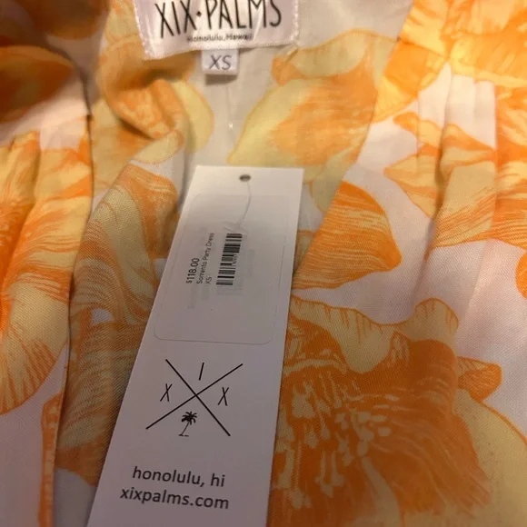 XIX palms sorrento chic Floral Wrap Dress in Yellow/white XS V neck cap sleeves - Picture 3 of 3